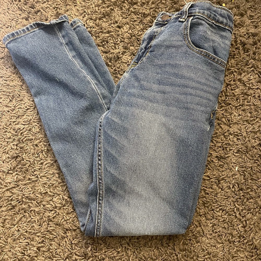 Cat&Jack jeans.